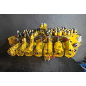 Distribuitor hidraulic excavator liebherr a900 ult-013326