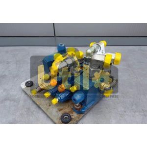 Distribuitor hidraulic miniexcavator bobcat 325 ult-013655