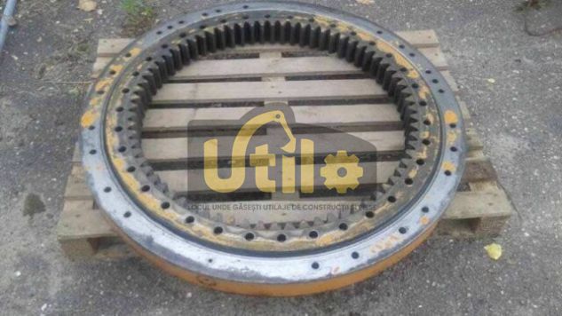 Coroana de rotire pentru komatsu pc340 ult-08693