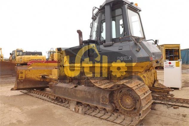 Dezmembram excavator komatsu d61ex-12 ult-011634