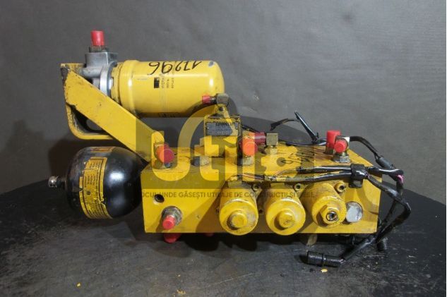 Distribuitor excavator caterpillar 375l ult-012844