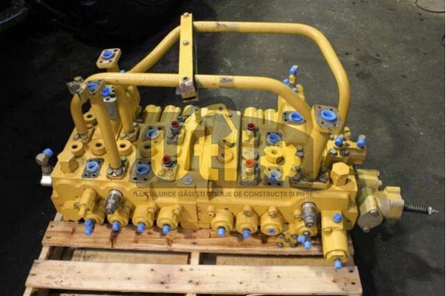 Distribuitor hidraulic excavator caterpillar 319 ult-013085