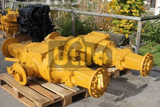 Axa pentru hanomag 33 c ult-02710