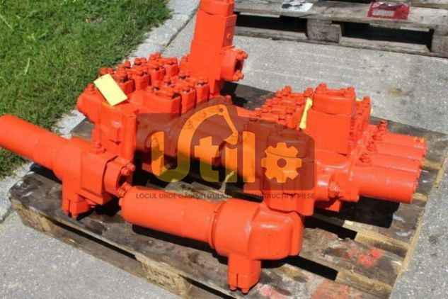 Distribuitor hidraulic pentru o&k rh 30 e ult-014165