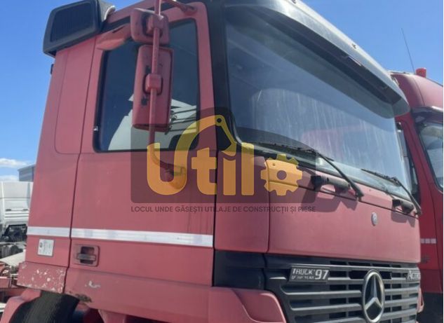 Cabina mercedes actros 8x4 6x4 ult-04417