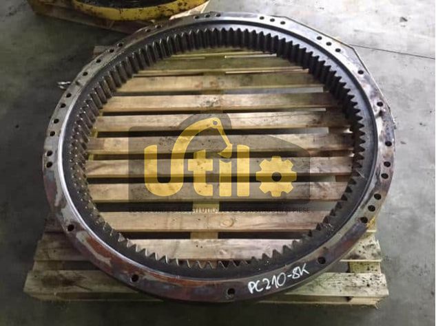 Coroana de rotire komatsu  pc95 r2 ult-07780