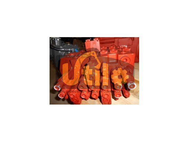 Distribuitor hidraulic excavator hitachi zaxis 120 ult-013160