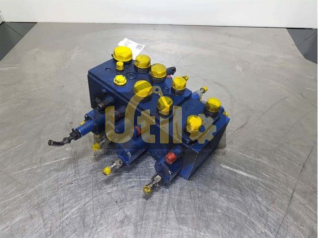 Distributor hidraulic incarcator frontal terex tl260 ult-014317