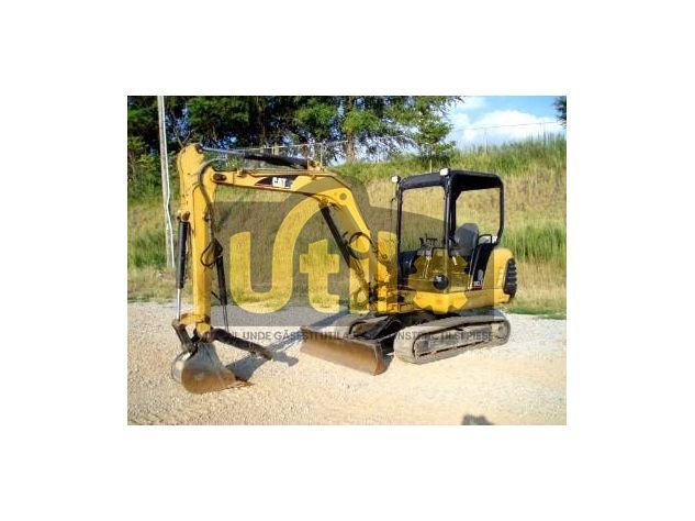 Miniexcavator caterpillar 303.5 la dezmembrare – transmisii finale caterpillar ult-020014