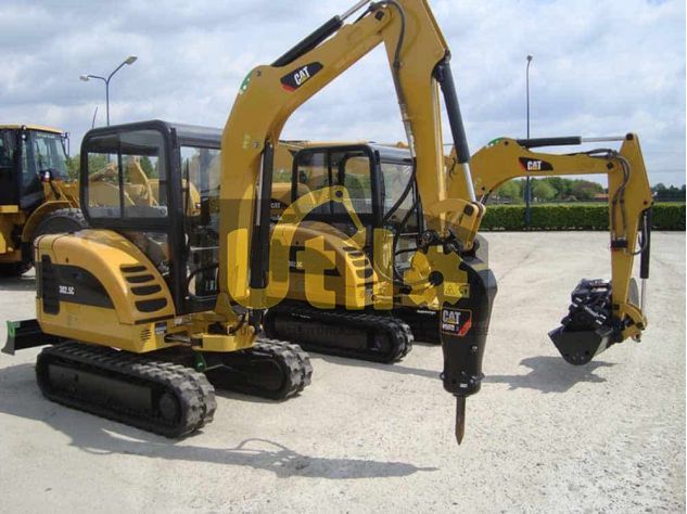 Pompa hidraulica pentru miniexcavatoare caterpillar ult-037428