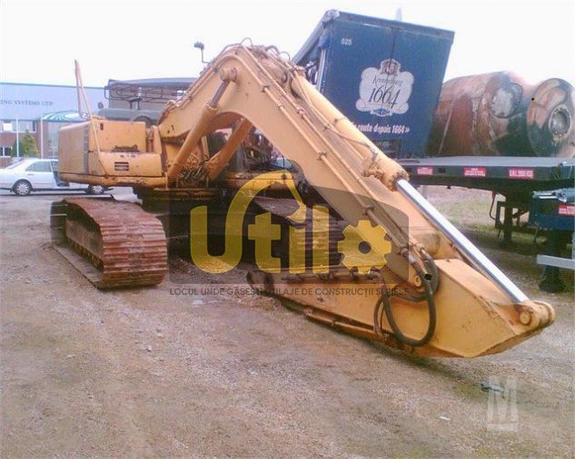 Dezmembram excavator komatsu pc210 lc-6k ult-011642