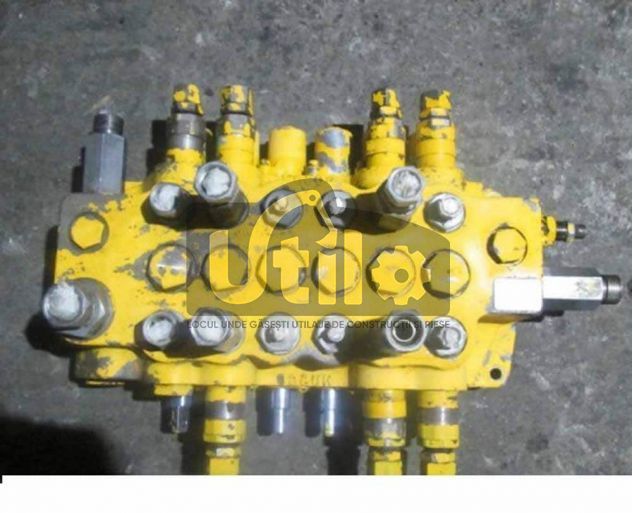 Distribuitor hidraulic buldoexcavator jcb 3cx ult-012911