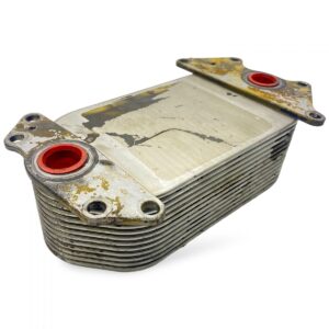 Răcitor de ulei de motor Mercedes A4711800265 / A4711801065 / A4711800765 / A4711800965 / A4711800205