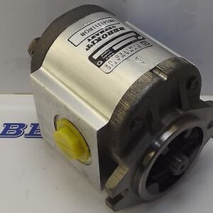 Pompa hidraulica Bosch Rexroth pentru Bobcat 18