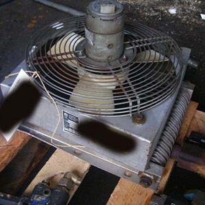 Radiator racire apa/ulei cu ventilator integrat