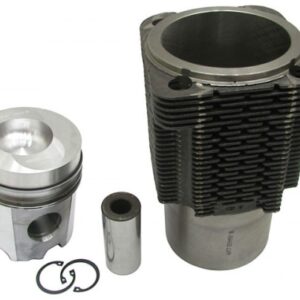 Set cilindru piston segmenti motor Deutz F2L2011