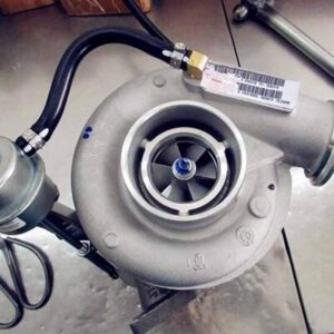 Turbosuflanta HX30W pentru motor Cummins 4BTA - Reconditionata