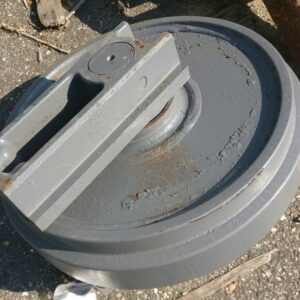 Roata de ghidaj-idler pentru excavator Doosan DX300LC-5