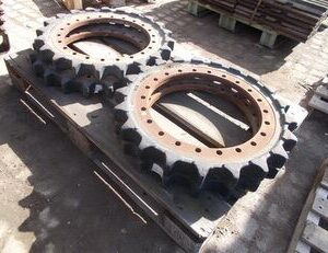 Set de roti dintate pentru excavator