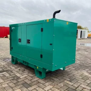 Set Generator Cummins 22 kVA, Nou, An 2021, Cutie Panou de Comanda, Rezervor