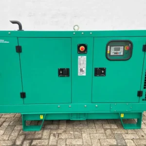 Set Generator cu Motor Cummins 17 kVA, Nou, cu Garantie, An 2021, Panou de Control si Rezervor Incorporat