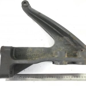 Suport cabina dreapta fata Mercedes A9303171301 / 9303171301 / A9303170101 / 9303170101