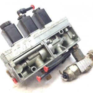 Supapa de control usa laterala pentru autobuz Mercedes A0007605078 0007605078