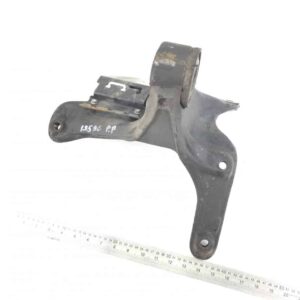 Suport cabina dreapta fata Mercedes A9613102958 / A9603175843 / A9603102460 / A9603179809