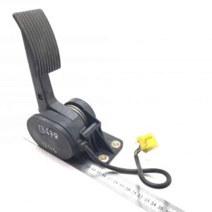 Pedala de acceleratie cu senzor de pozitie pentru Mercedes – Cod: A6283000004, 6283000004, 6282900299, A6282900299