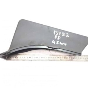 Capac din plastic intre cabina si aparator de noroi spate dreapta Scania 13792 PP 4544