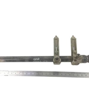 Suport pentru aparator de noroi, axa motrica fata dreapta, Volvo 21094413/22192015