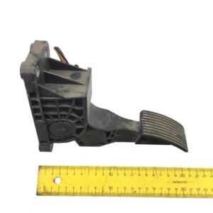 Pedala de acceleratie cu senzor de pozitie pentru Mercedes, coduri A9403000004, A9603000004, A9433010002