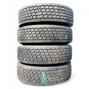 Set 4 Anvelope Volvo 225×825 305/70R22.5