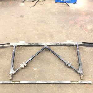 Suport spoiler pentru acoperisul cabinei Volvo 24427203 21481628