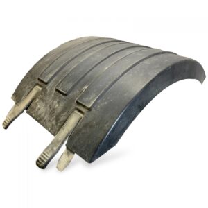 Aparator de noroi pentru axa motrica dreapta sus Volvo 21094387 7421094387