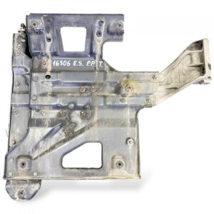 Suport pentru aparator de noroi axa fata/spate dreapta Scania 16306 E.S. P.P. T