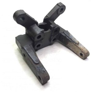Suport Cui de Remorcare Dreapta DAF 1309419