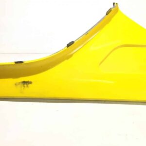 Capac din plastic galben intre cabina si aparator de noroi spate dreapta Scania 1364666 2052125
