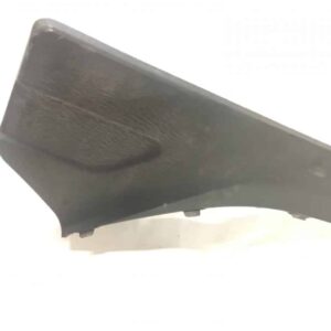 Capac plastic intre cabina si aparator de noroi spate dreapta Scania