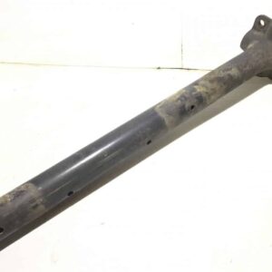 Suport pentru aparator de noroi axa motrica fata dreapta Mercedes 9305203133