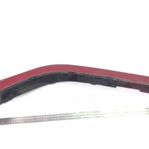 Capac plastic intre cabina si aparator noroi fata stanga rosu Scania