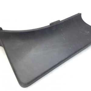 Capac Plastic Stanga intre Cabina si Aparator Noroi Spate Scania 1443091-11