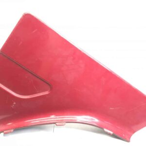 Capac din plastic dreapta intre cabina si aparator noroi spate Scania rosu