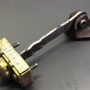 Opritor usa stanga Mercedes A9417230120