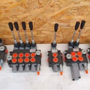 Distribuitor hidraulic pentru doosan-dx30z ult-014036