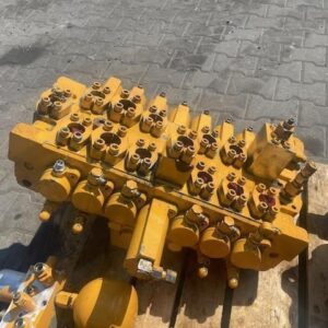 Distribuitor hidraulic excavator caterpillar 324d ult-013094