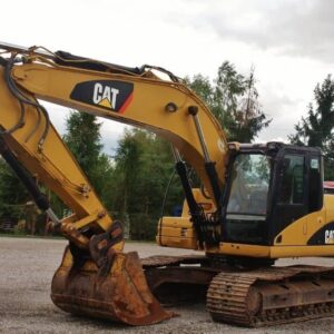 Dezmembram excavator pe senile CATERPILLAR 320 ult-05638