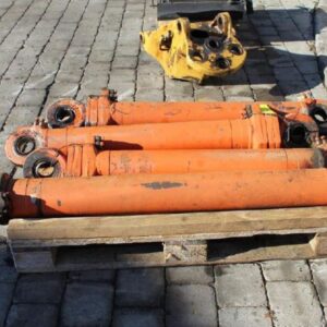 Cilindru hidraulic pentru excavator atlas 1302 ult-06468