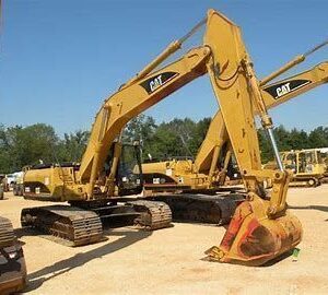 Dezmembrare excavator pe senile CATERPILLAR 325 LN ult-012172