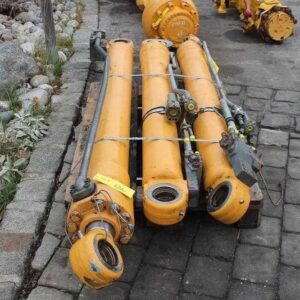 Cilindru hidraulic excavator Liebherr R932